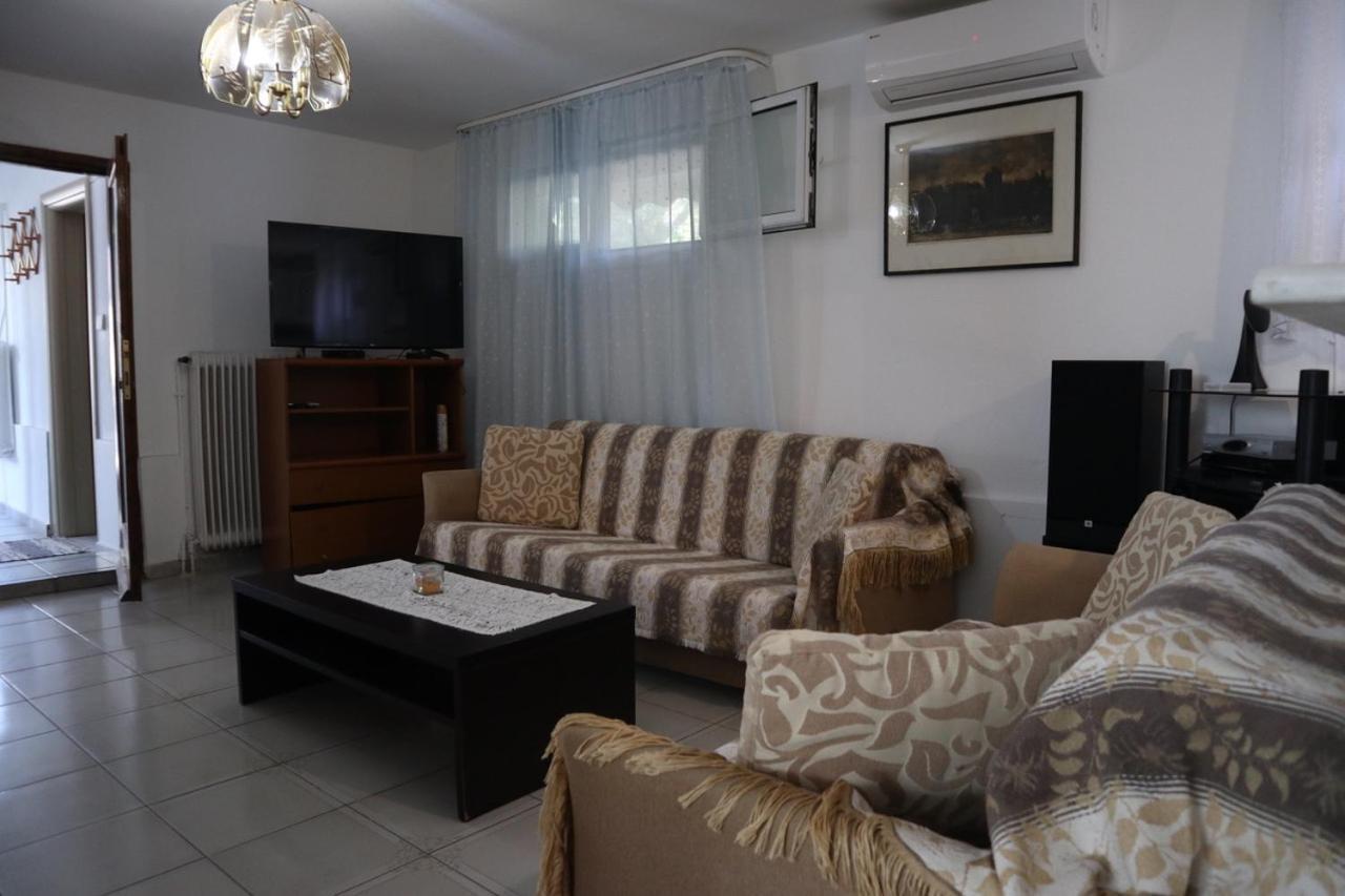 Apartments Bela ปาเลออน ซิฟลิคิออน ภายนอก รูปภาพ